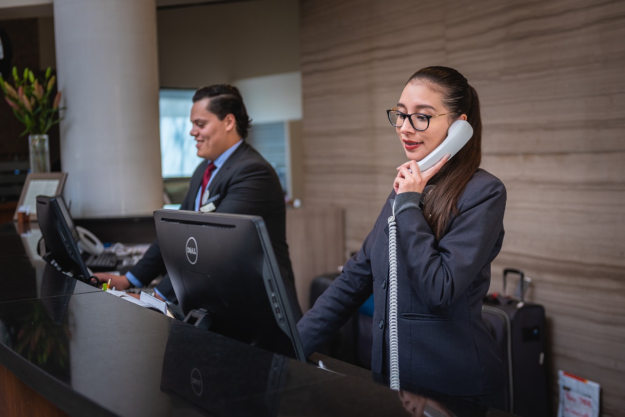 Ventajas de contar con la telefonía IP en un hotel